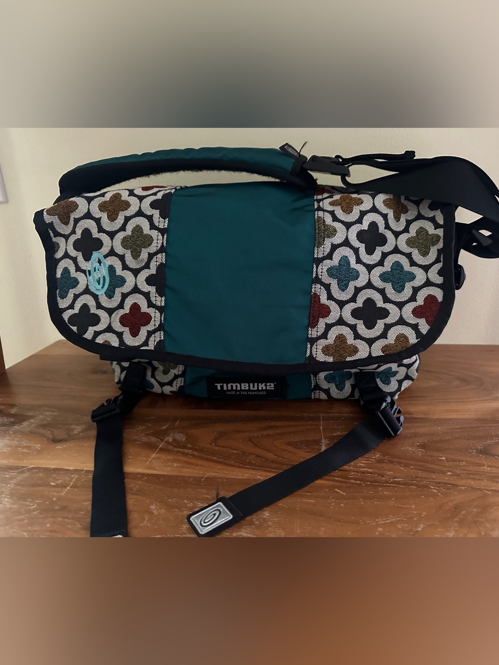 Timbuk2 Teal Messenger Bag with Multicolor Clover Pattern